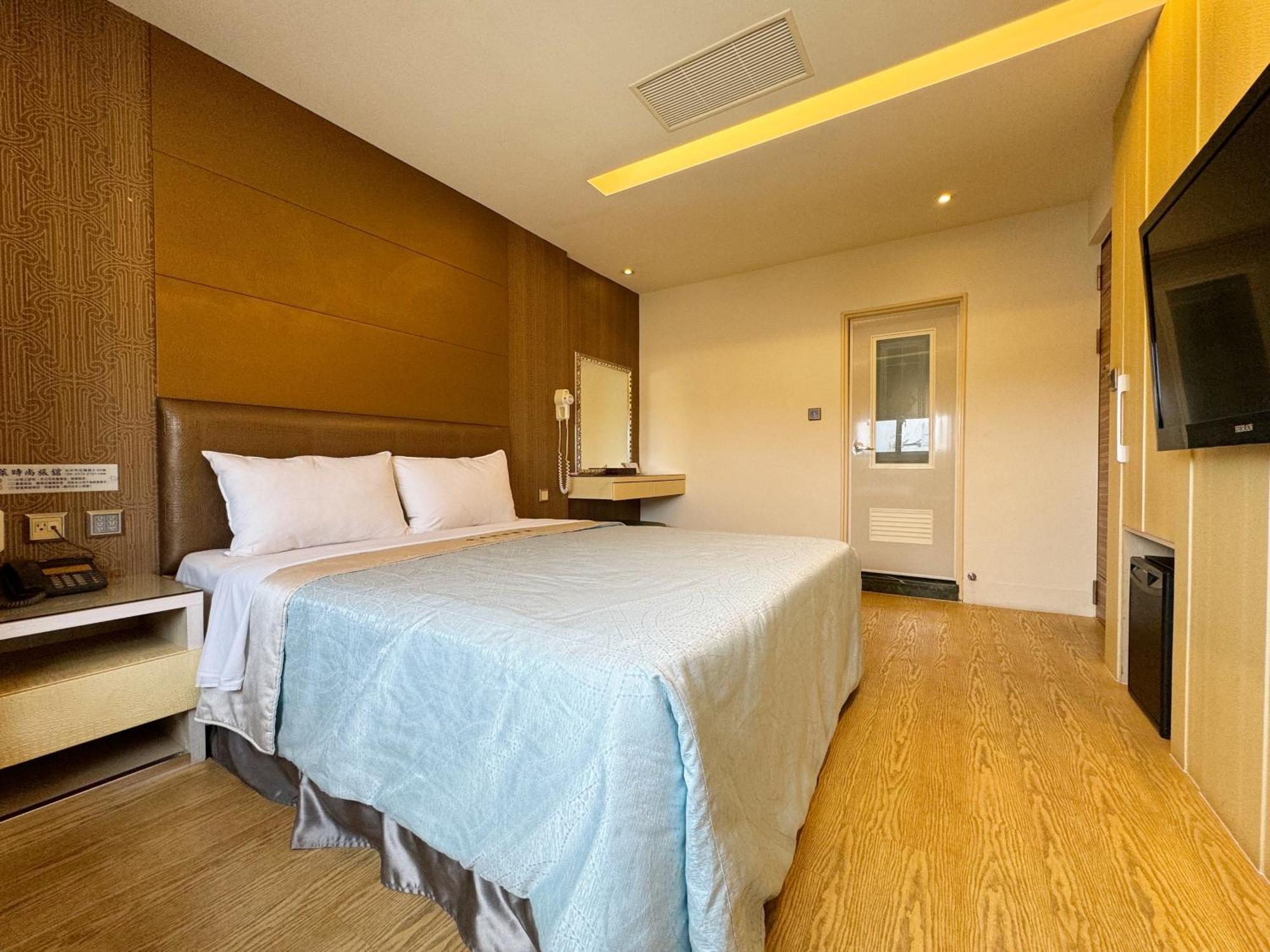 Ai Lai Fashion Hotel Taichung Exteriör bild