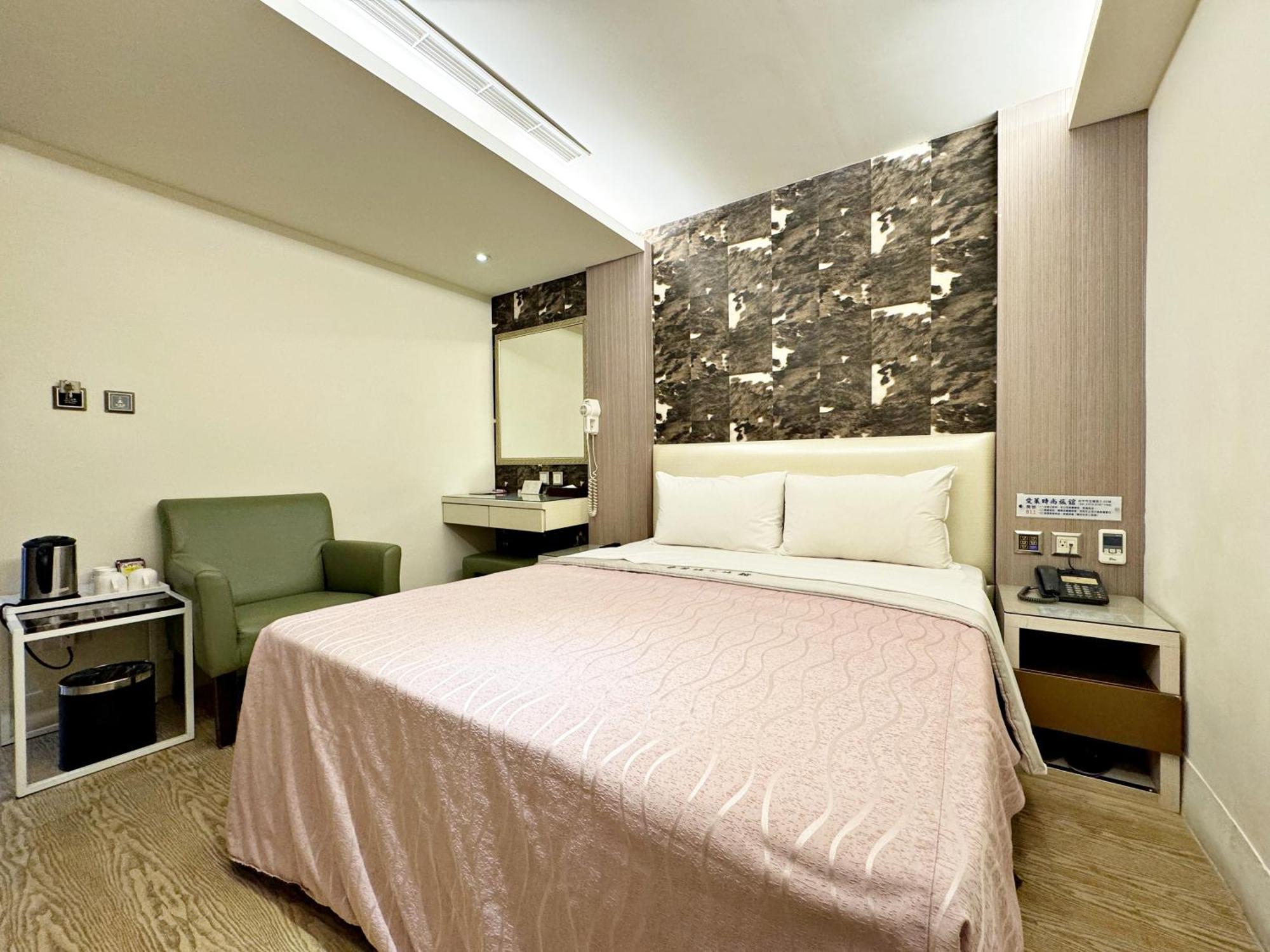Ai Lai Fashion Hotel Taichung Rum bild